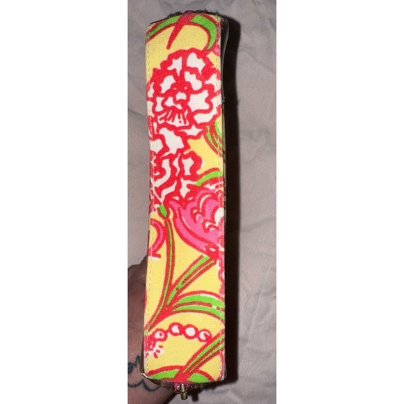 Lilly Pulitzer cosmetics makeup chi omega yellowpink floral zipper‎ bag - Picture 5 of 9